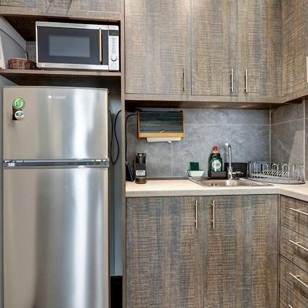 Classy And Stylish Apartment Next To Hilton Athens Luaran gambar